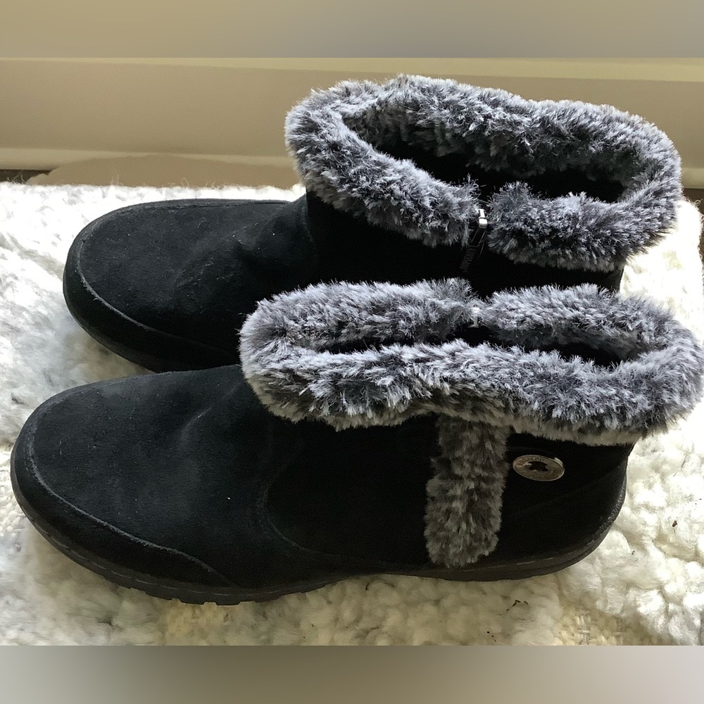 Cozy Black Faux Fur Lined Ankle Boots